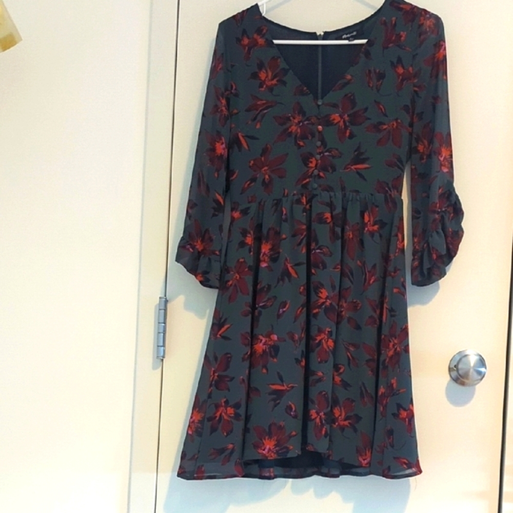 Madewell Green Floral Pleated Dress